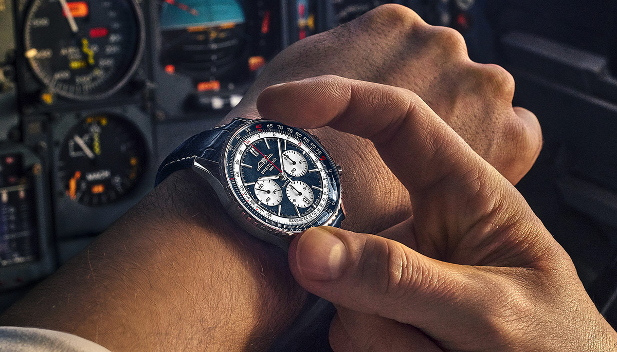 Navitimer B01 Chronograph 43 Tribute to Concorde