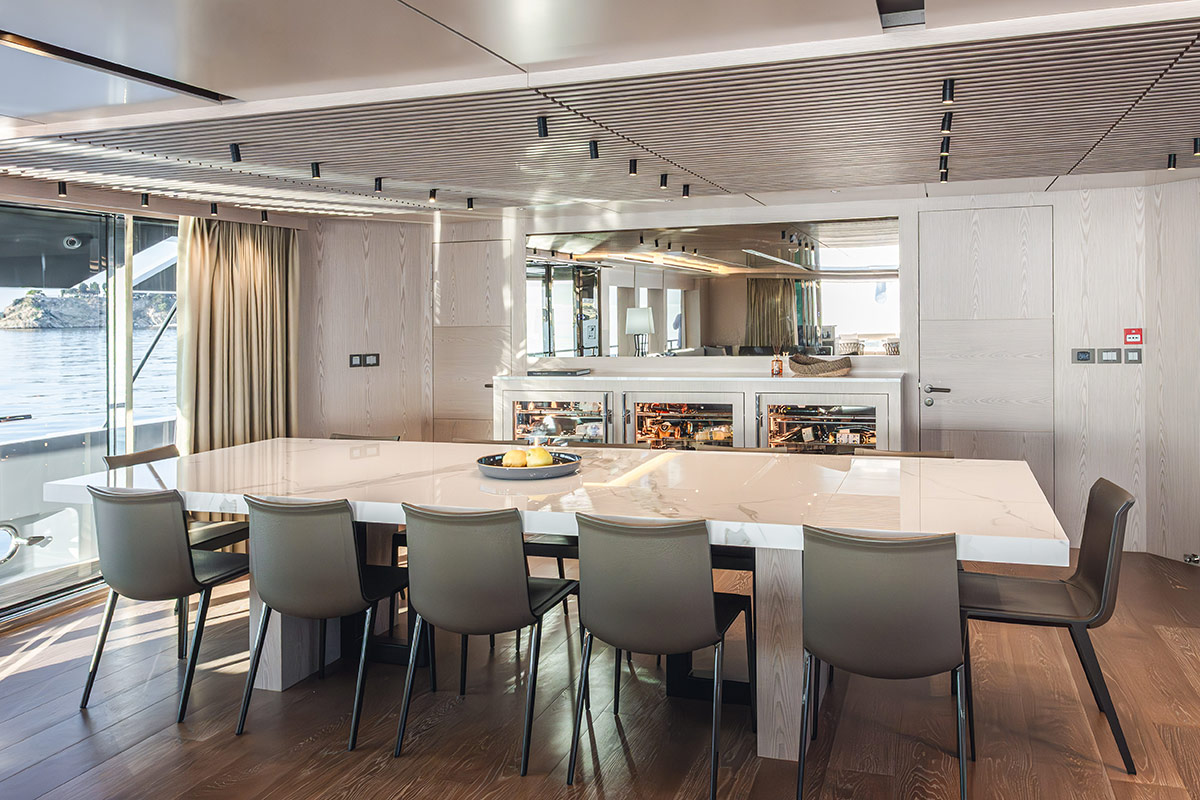 Numarine 40MXP Mitan