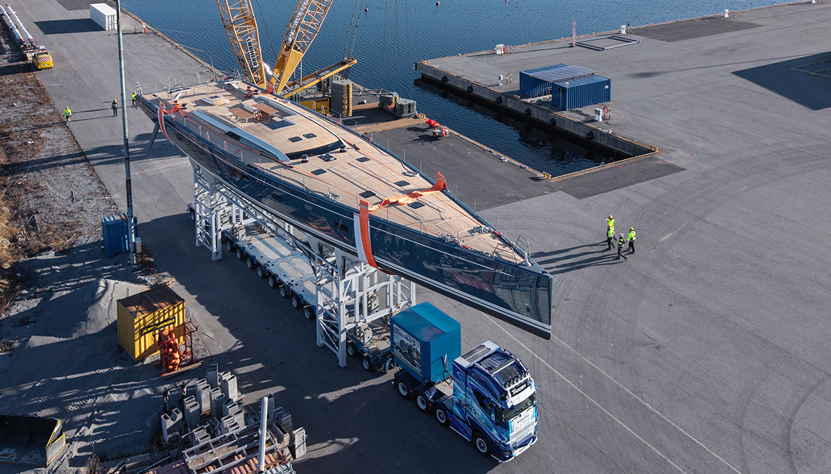 Raijin, le deuxième Swan 128, vient d&rsquo;être lancé à Pietarsaari