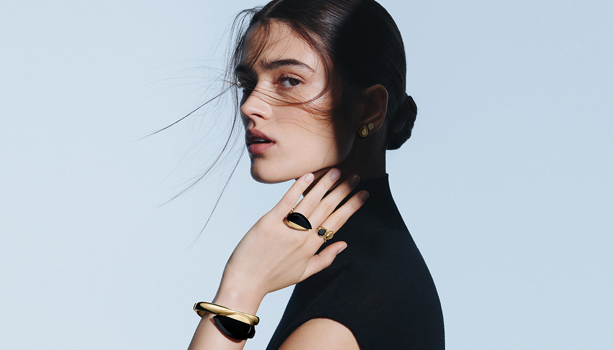 Nouvelles créations Boucheron Serpent Bohème en or et onyx