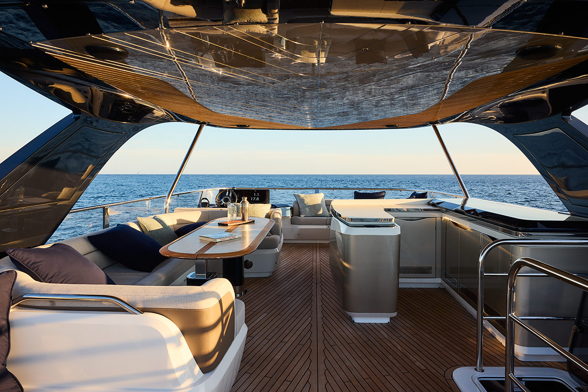 Galeon 620 Fly