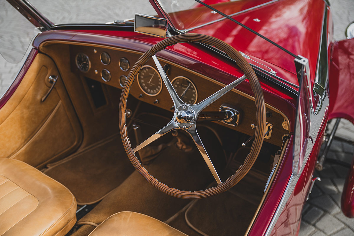 Bugatti Type 57C Cabriolet