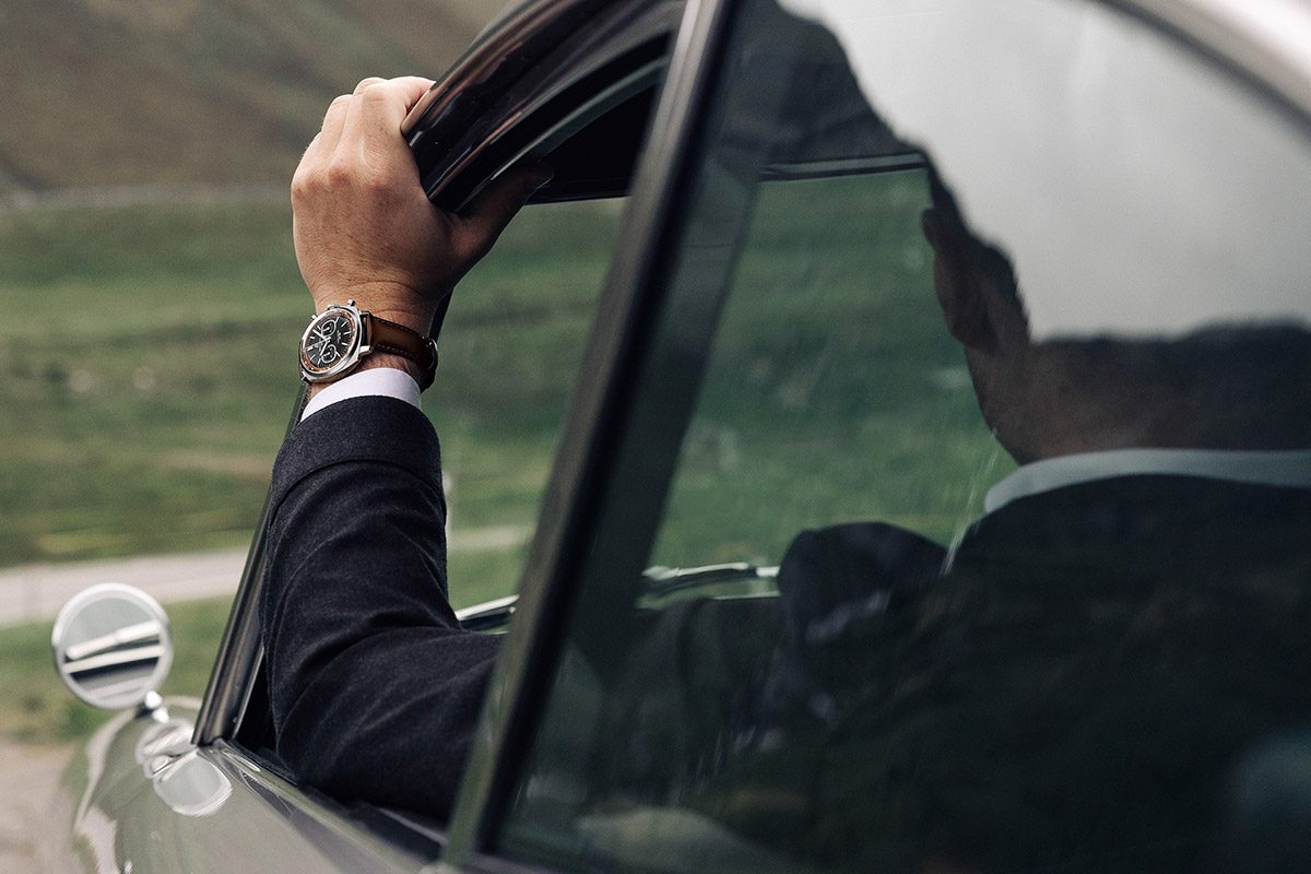 Top Time B01 Chronograph 41 Aston Martin DB5
