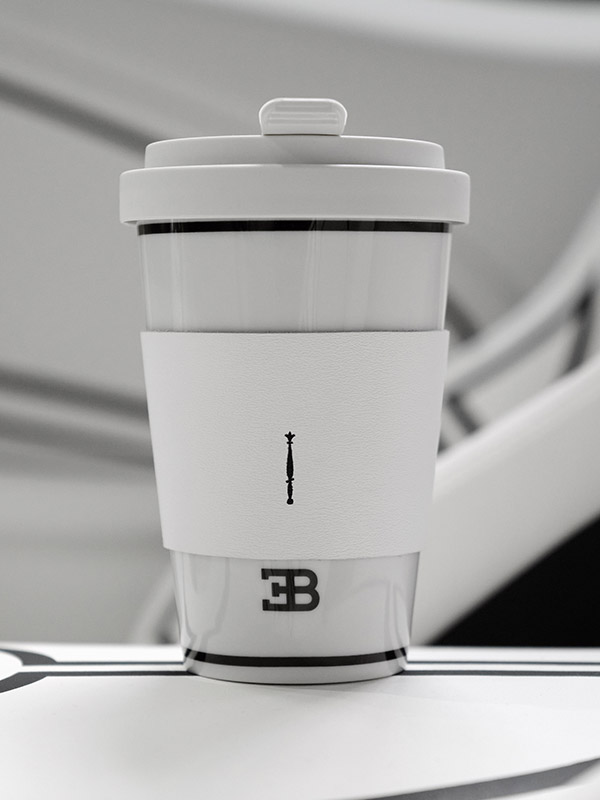 W16 Mistral Blanc Éternel