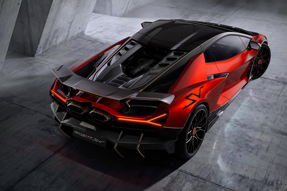 Revuelto SV