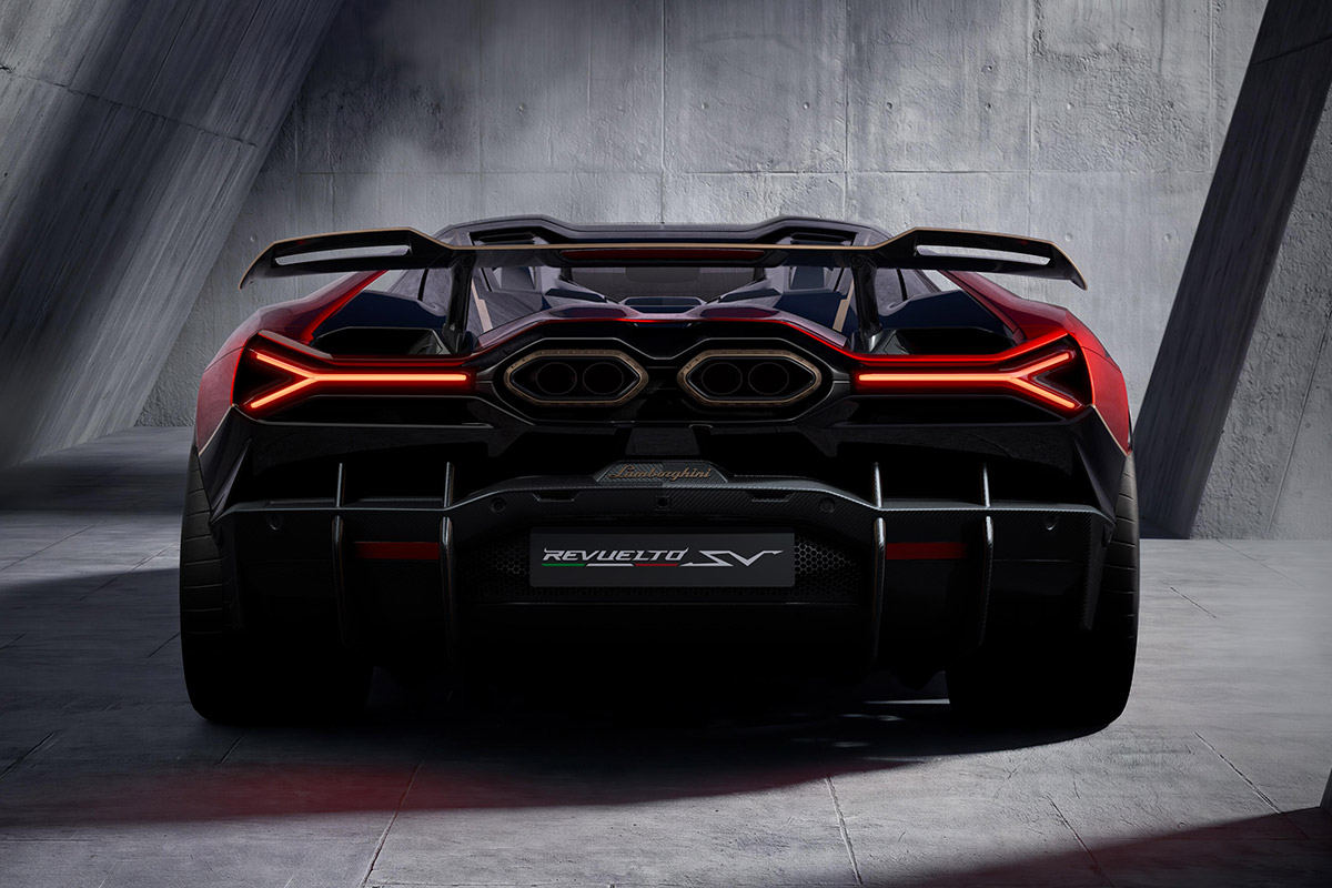 Revuelto SV