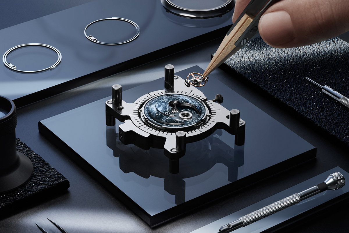 Master Hybris Artistica Calibre 945