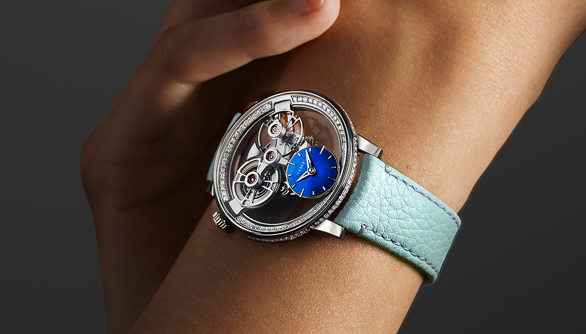 Voici la MB&F SP One Pavée : une merveille mécanique pavée de diamants