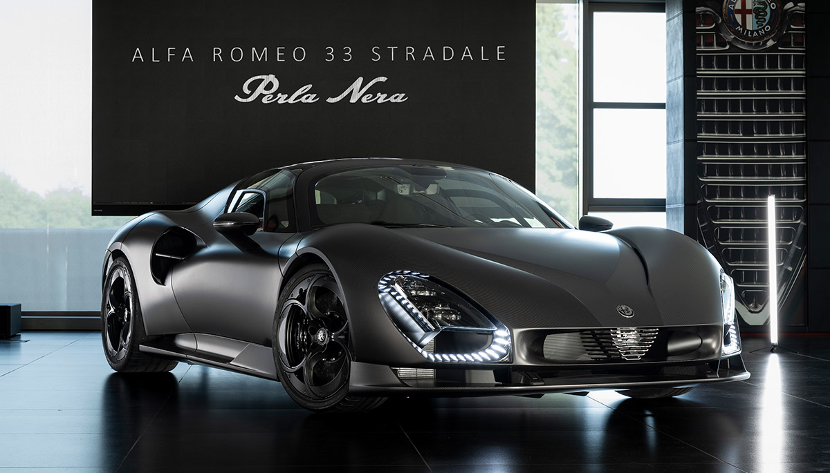 33 Stradale Perla Nera