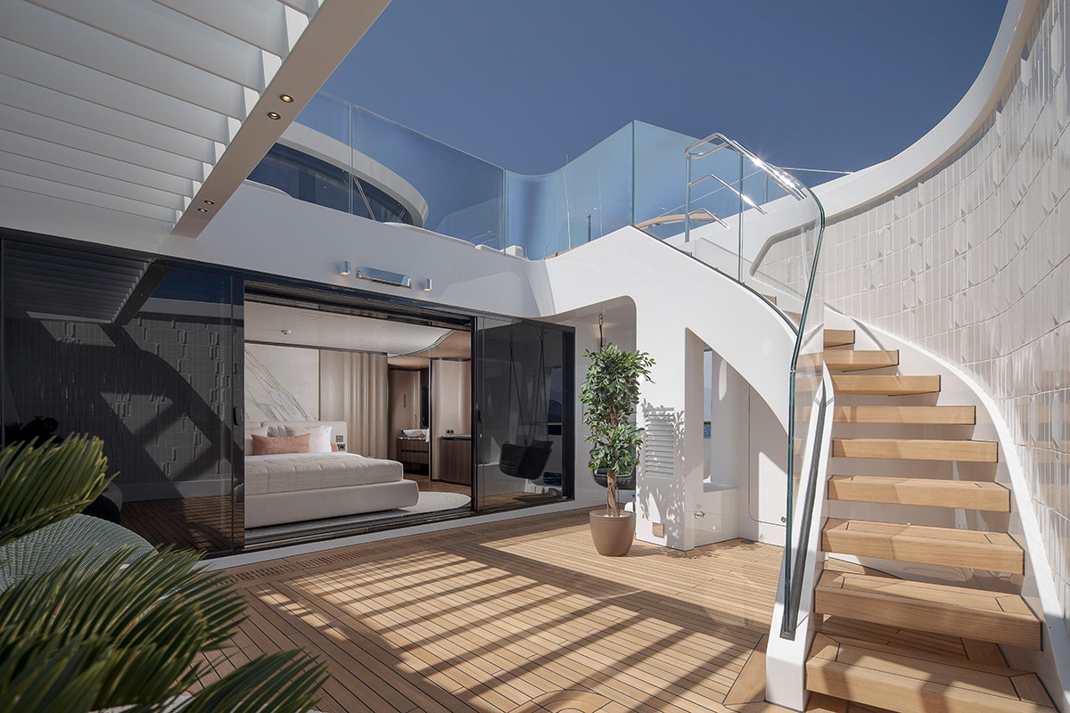 Sirena 42M