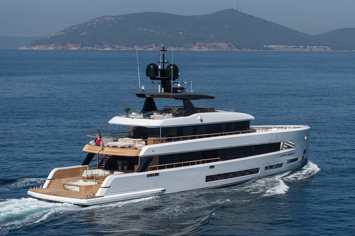 Sirena 42M