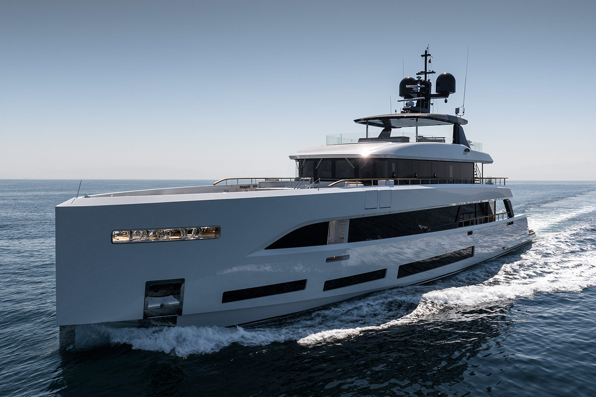 Sirena 42M