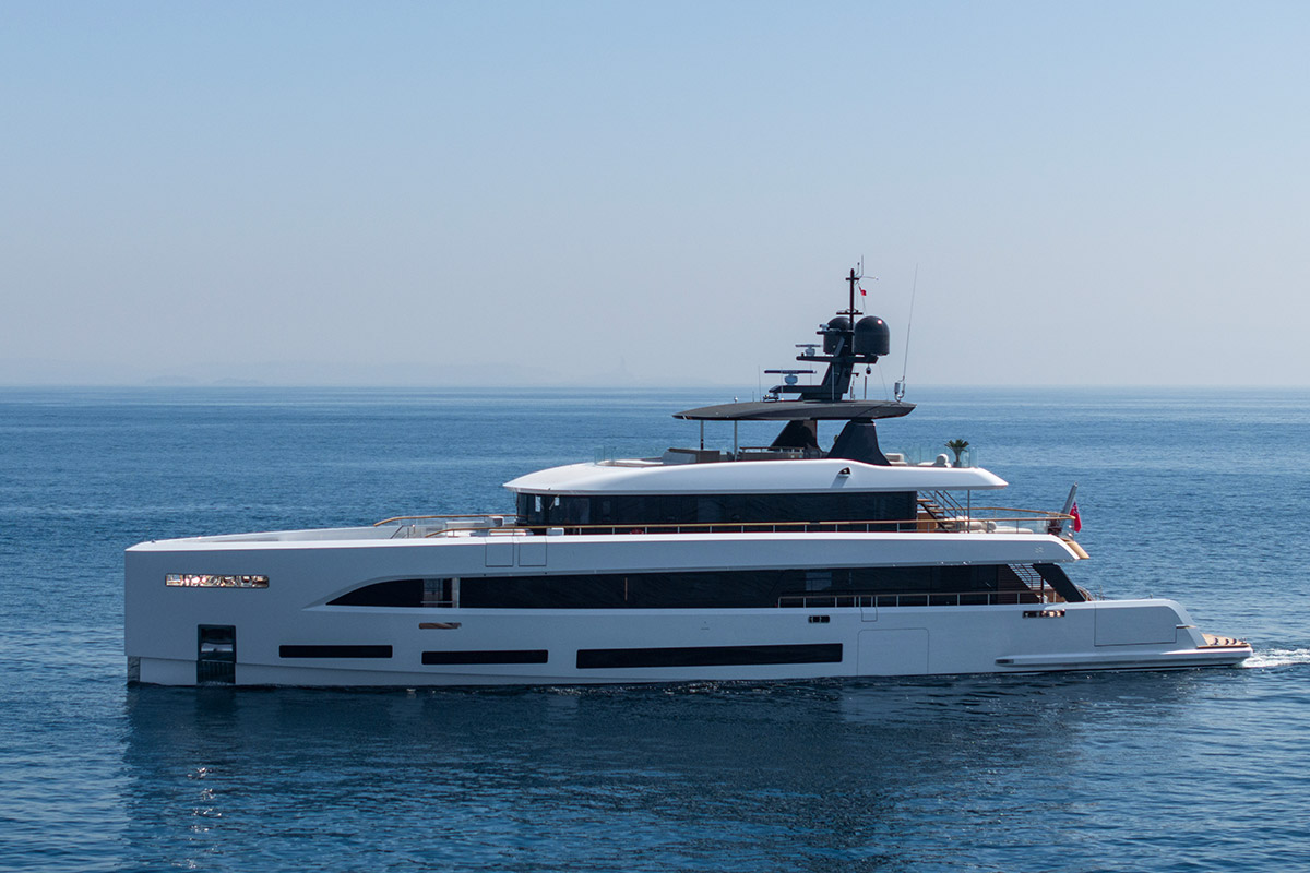 Sirena 42M