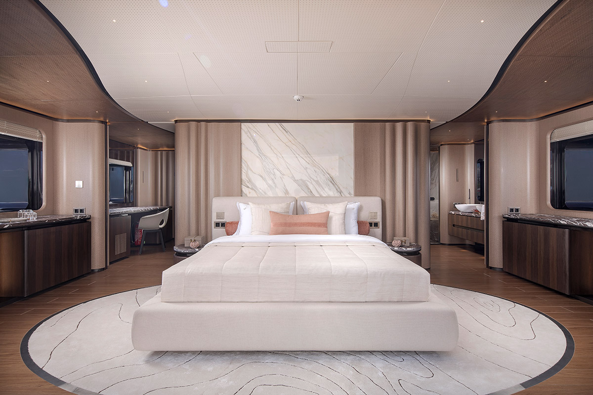Sirena 42M
