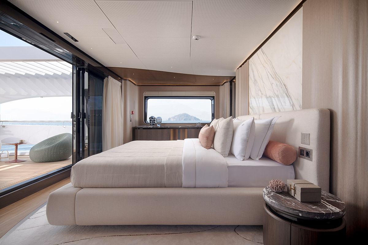 Sirena 42M